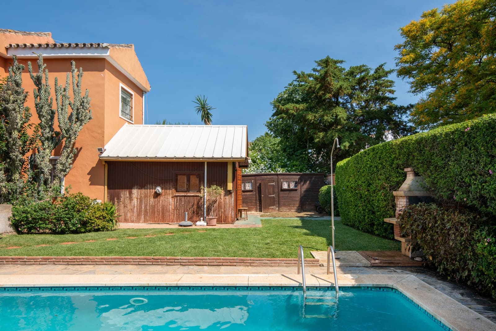 4 Zimmer Villa zu verkaufen in San Pedro de Alcantara mit Pool Garage - 1.850.000 € (Ref: 9898563)