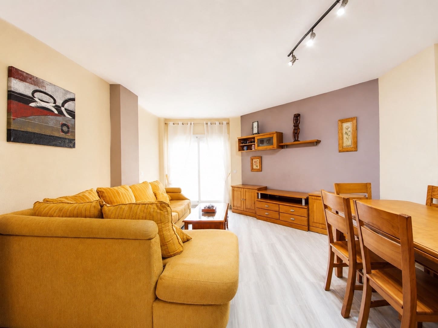 3 bedroom Apartment for sale in San Pedro de Alcantara with pool - € 335,000 (Ref: 9926496)