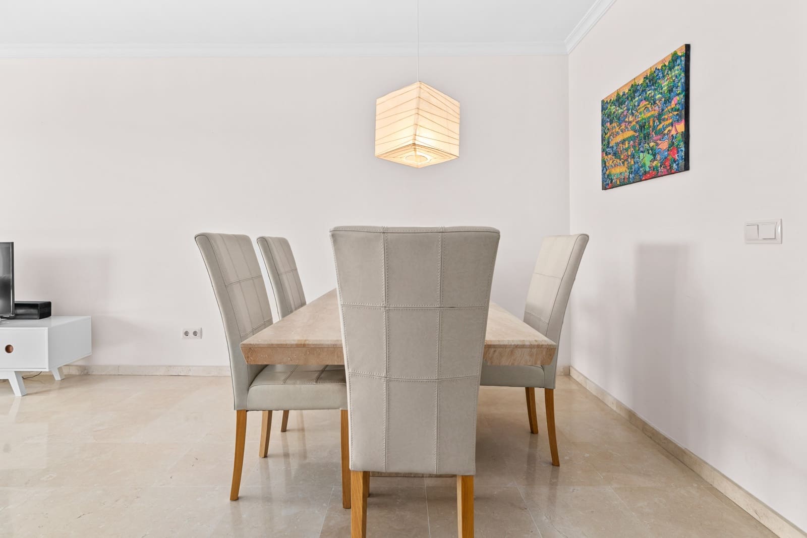 2 sypialnia Apartament na sprzedaż w Benahavis z basenem garażem - 435 000 € (Ref: 9956274)