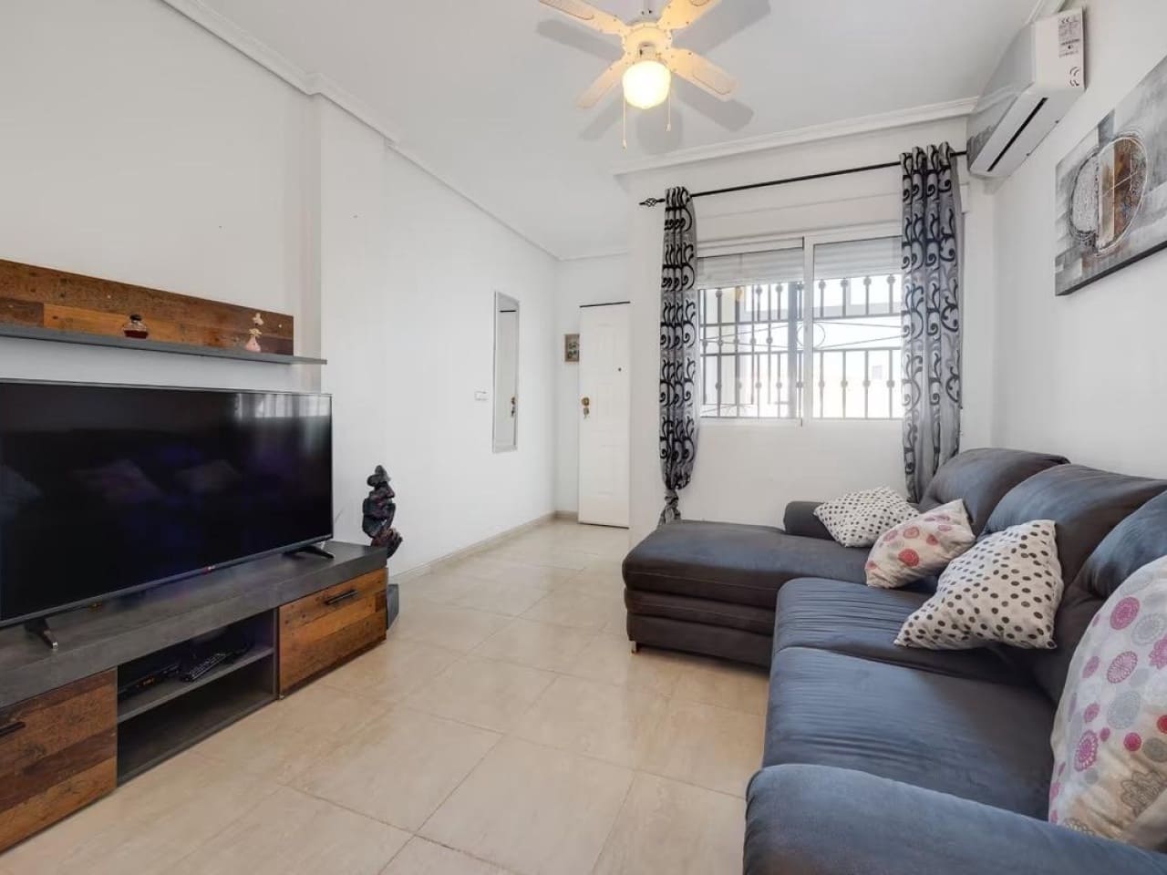 2 quarto Moradia para venda em La Florida com piscina garagem - 235 000 € (Ref: 10002415)