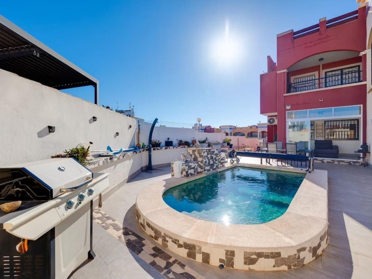 2 quarto Moradia para venda em La Florida com piscina garagem - 235 000 € (Ref: 10002415)