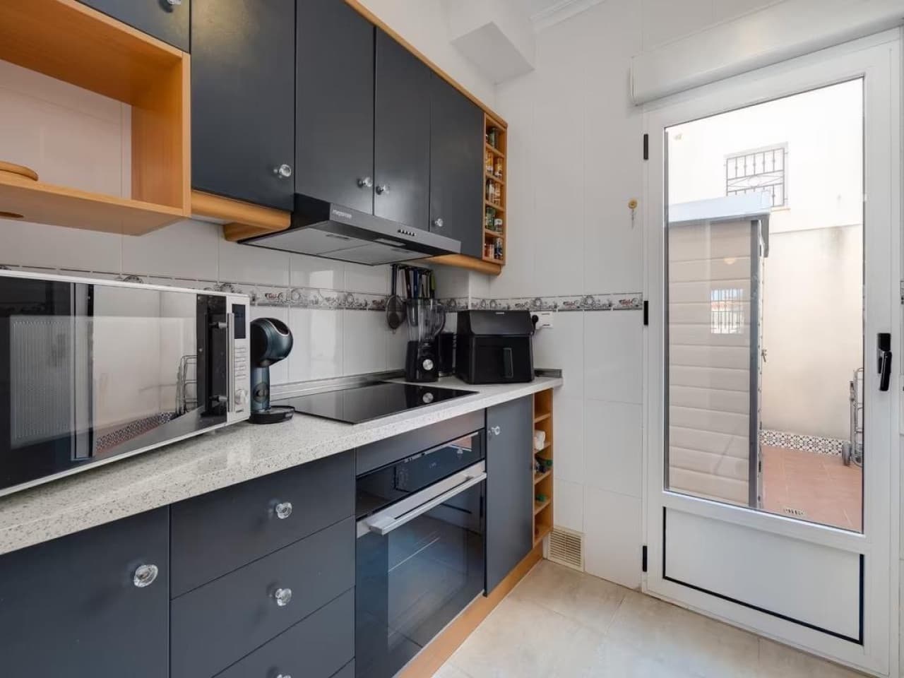 2 quarto Moradia para venda em La Florida com piscina garagem - 235 000 € (Ref: 10002415)