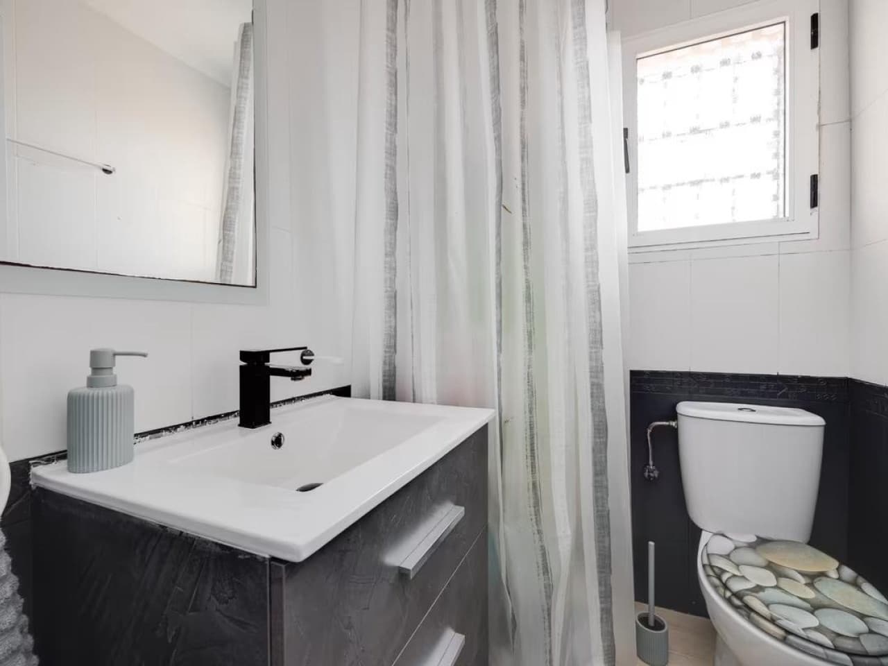 2 quarto Moradia para venda em La Florida com piscina garagem - 235 000 € (Ref: 10002415)