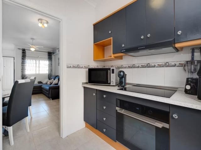 2 sypialnia Willa na sprzedaż w La Florida, Orihuela z basenem garażem - 235 000 € (Ref: 10002415)