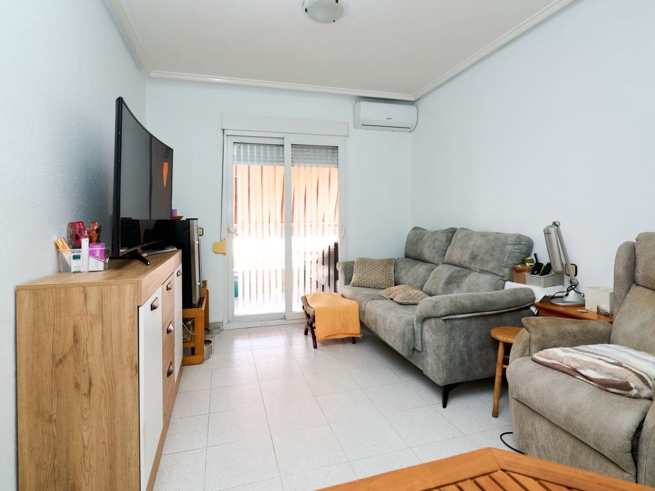 2 sypialnia Apartament na sprzedaż w Torrevieja z basenem - 129 900 € (Ref: 10005970)