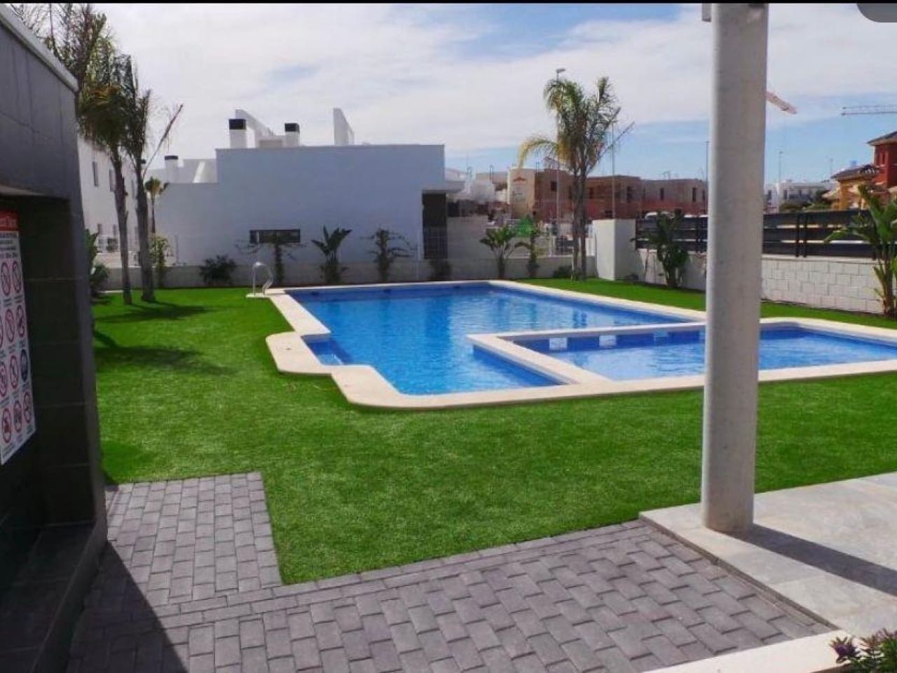 3 slaapkamer Villa te koop in Cabo Roig met zwembad garage - € 450.000 (Ref: 10006052)