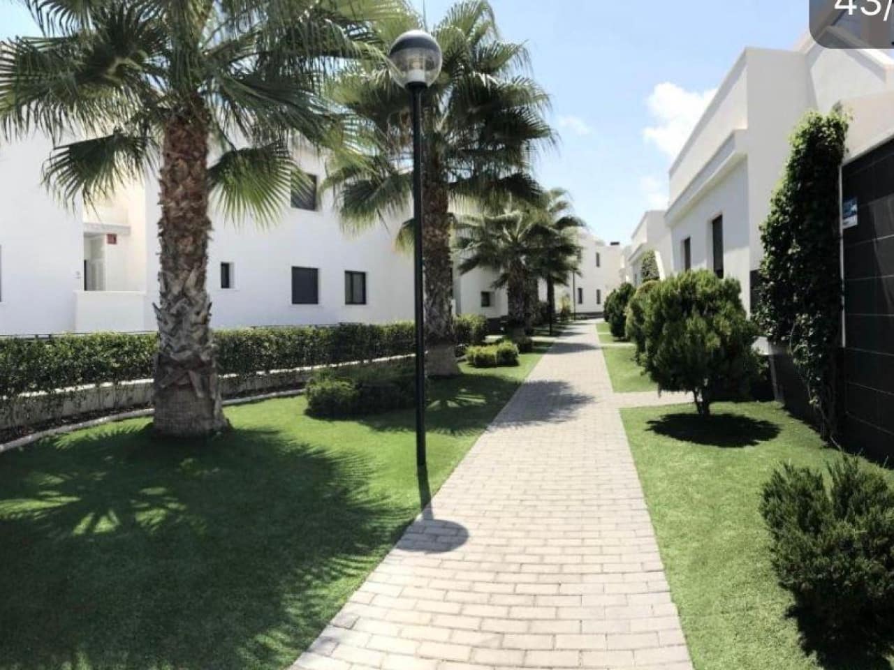 3 slaapkamer Villa te koop in Cabo Roig met zwembad garage - € 450.000 (Ref: 10006052)