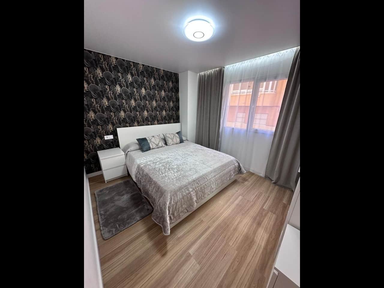 2 soveværelse Lejlighed til salg i Torrevieja med swimmingpool - € 139.000 (Ref: 10006053)