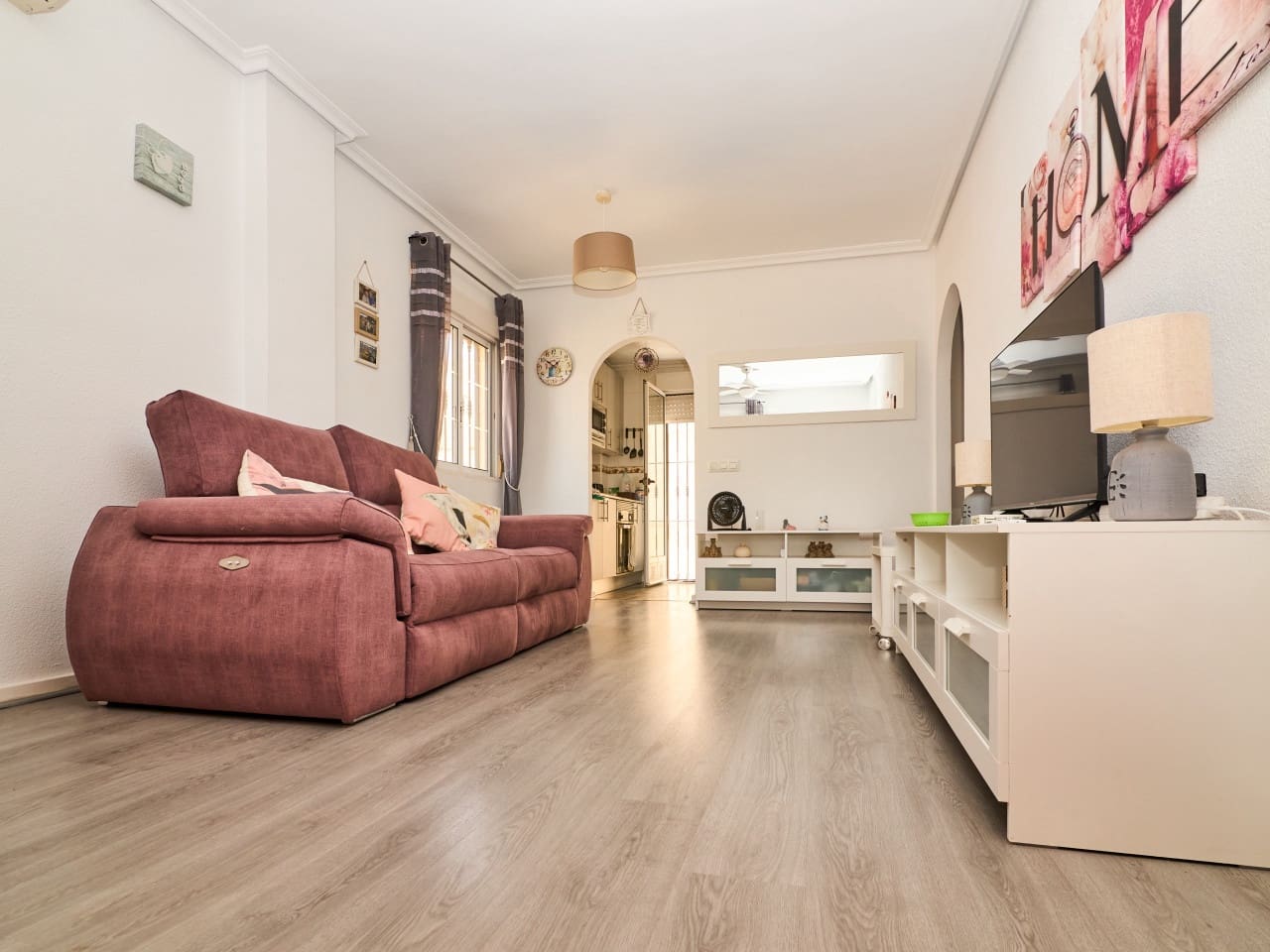 2 sovrum Lägenhet till salu i Torrevieja - 160 000 € (Ref: 10007137)