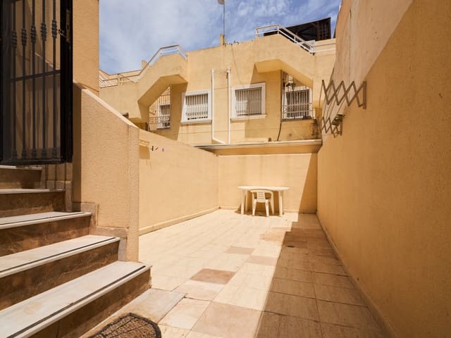 2 soveværelse Lejlighed til salg i Cañada del Molino, Torrevieja - € 160.000 (Ref: 10007137)