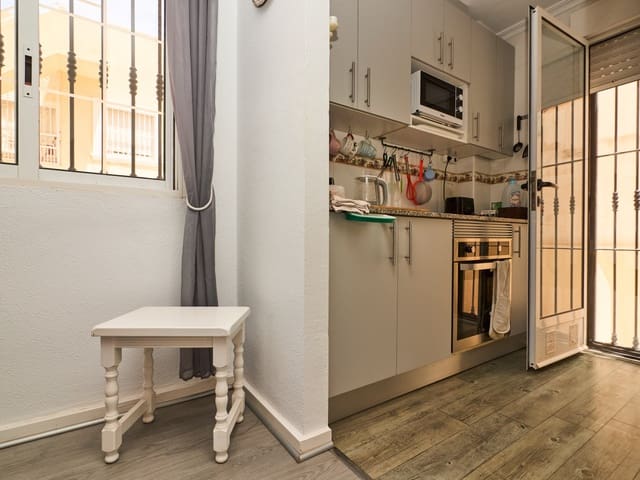 2 soveværelse Lejlighed til salg i Cañada del Molino, Torrevieja - € 160.000 (Ref: 10007137)