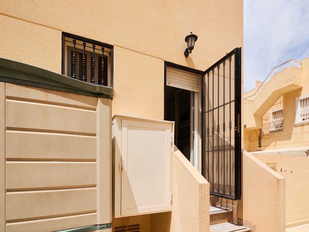 2 sovrum Lägenhet till salu i Torrevieja - 160 000 € (Ref: 10007137)