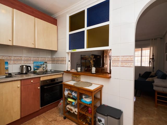 2 sovrum Villa till salu i El Limonar, Torrevieja med pool - 135 000 € (Ref: 10007138)