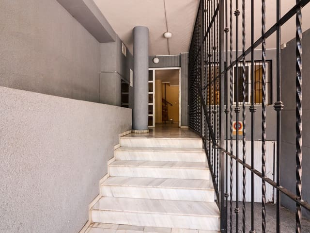 1 soverom Leilighet til salgs i Avenida Habaneras - Curva de Palangre, Torrevieja med svømmebasseng - € 135 000 (Ref: 10012669)