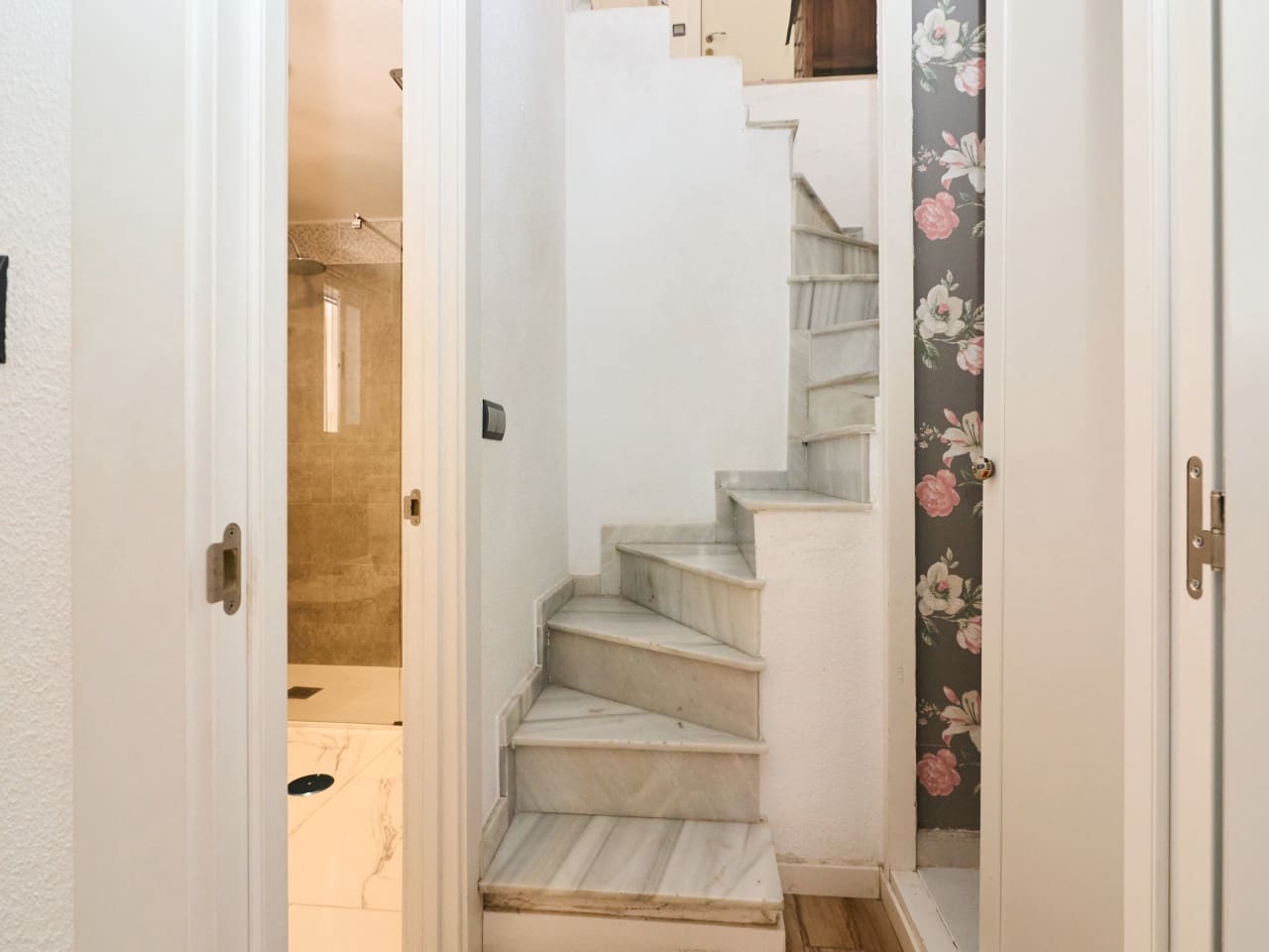 1 soverom Leilighet til salgs i Torrevieja med svømmebasseng - € 135 000 (Ref: 10012669)