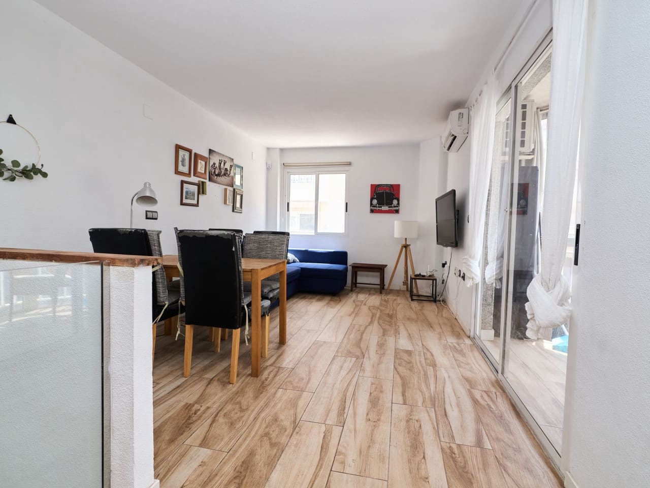 1 soverom Leilighet til salgs i Torrevieja med svømmebasseng - € 135 000 (Ref: 10012669)