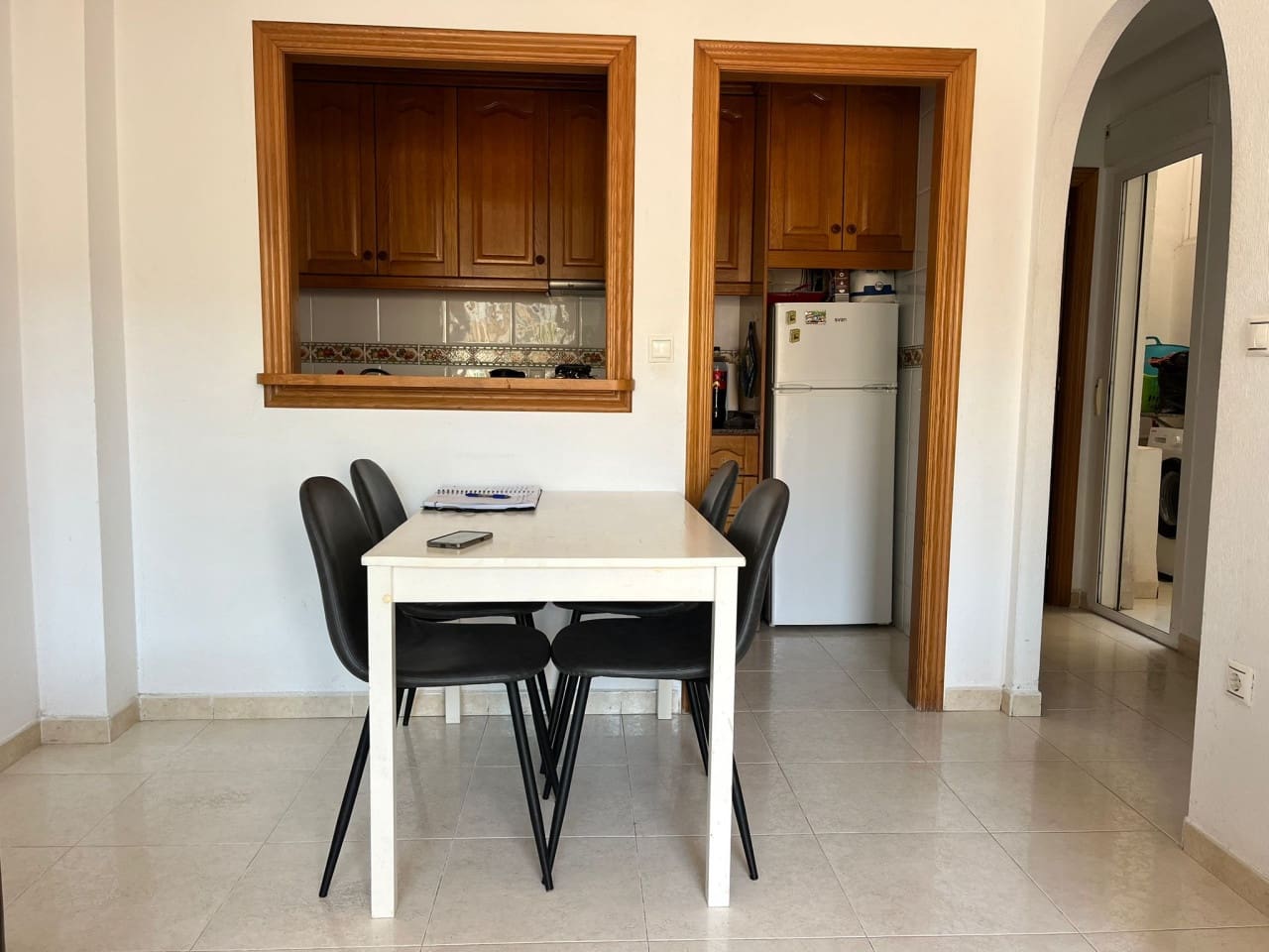 Apartamento de 2 habitaciones en Torrevieja en venta con piscina garaje - 157.160 € (Ref: 10016762)