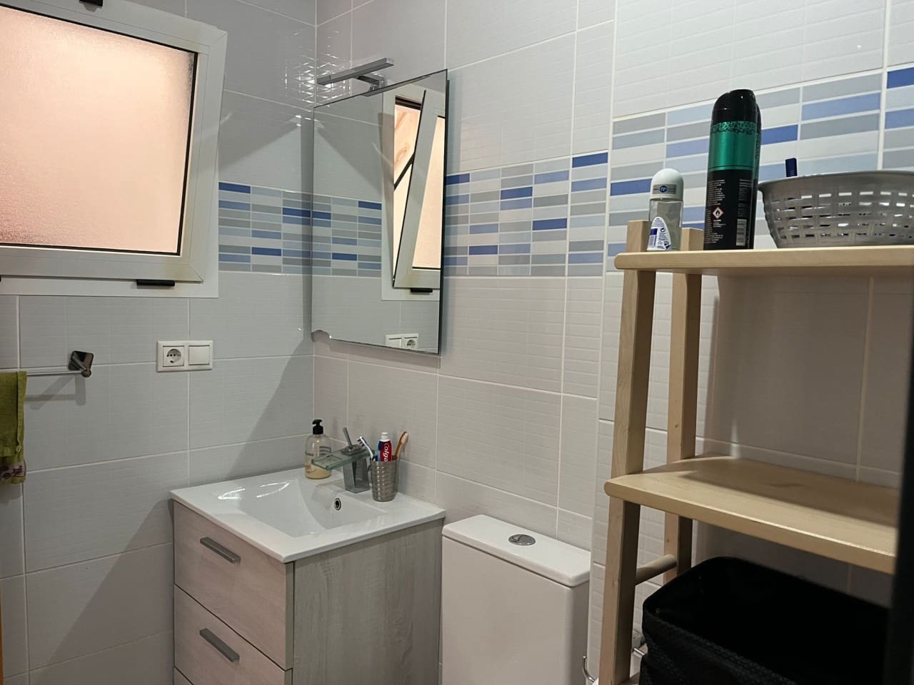 Apartamento de 2 habitaciones en Torrevieja en venta con piscina garaje - 157.160 € (Ref: 10016762)