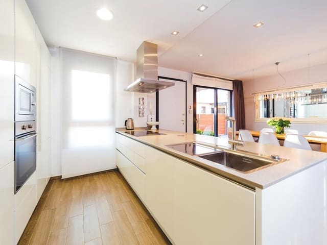 5 sypialnia Willa na sprzedaż w Parque Acuático - Sector 25, Torrevieja z basenem - 559 000 € (Ref: 10018082)