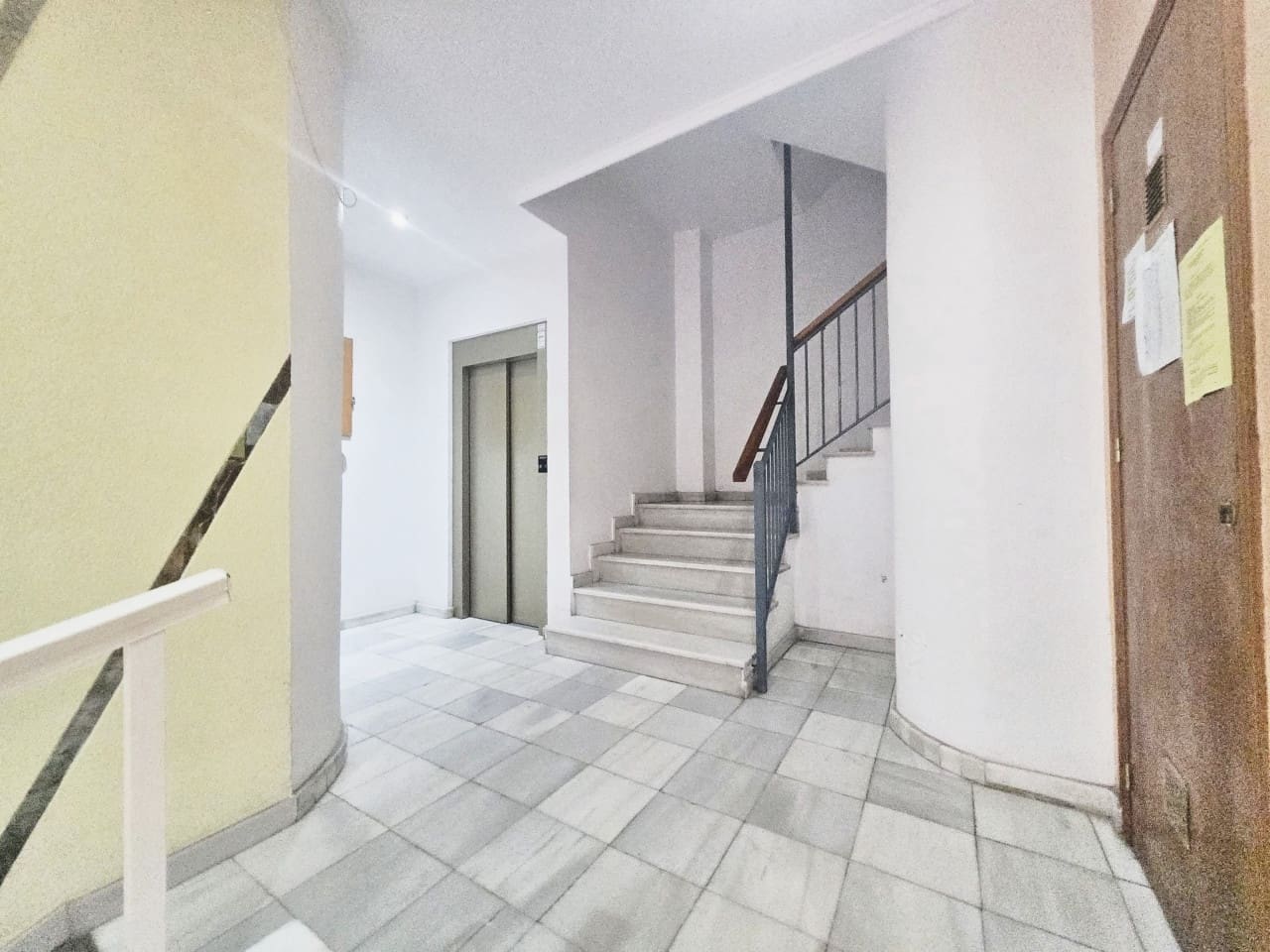 2 soverom Leilighet til salgs i Torrevieja - € 166 000 (Ref: 10018083)