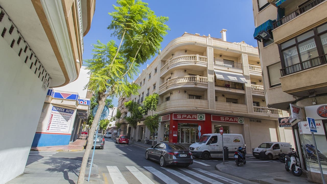 3 soverom Leilighet til salgs i Torrevieja - € 229 900 (Ref: 10026573)