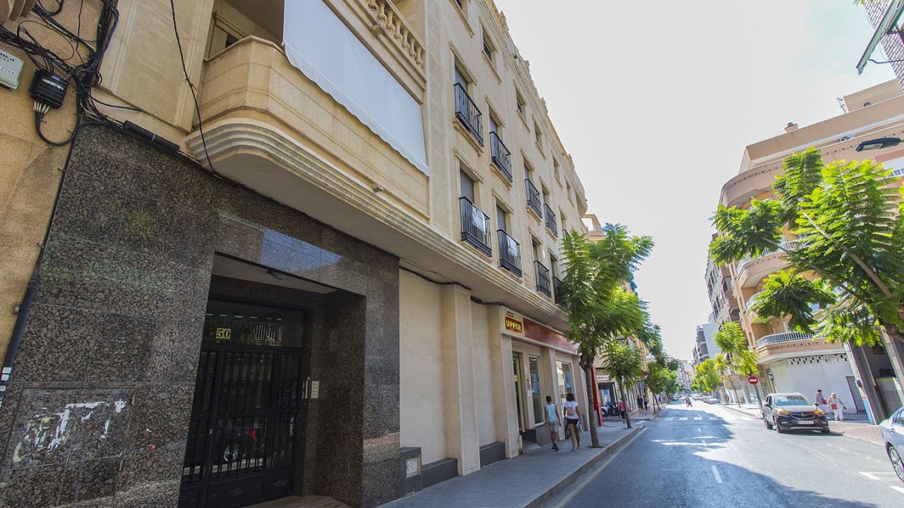 3 soverom Leilighet til salgs i Torrevieja - € 229 900 (Ref: 10026573)