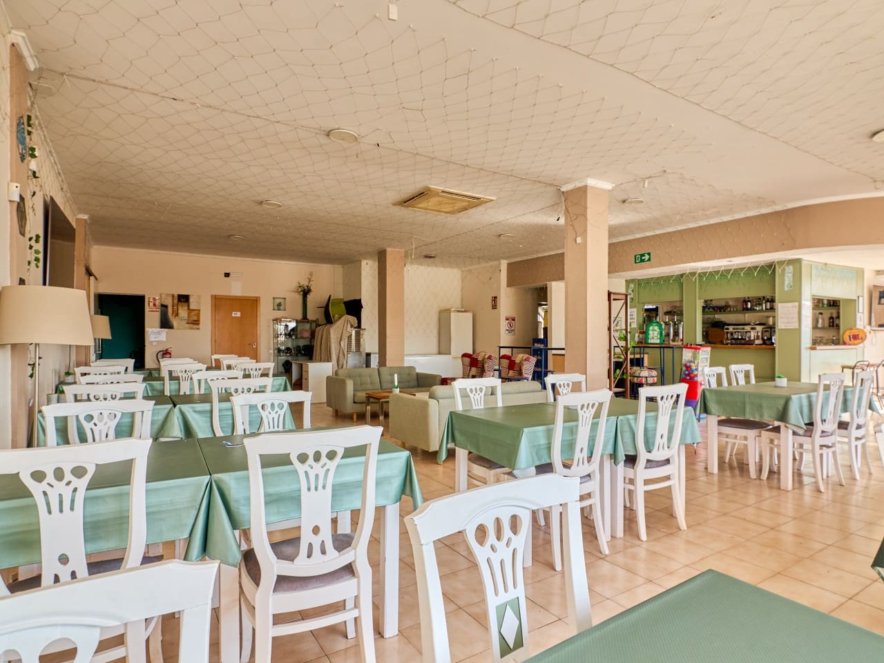 Erhverv til salg i San Luis med swimmingpool - € 1.200.000 (Ref: 10027558)