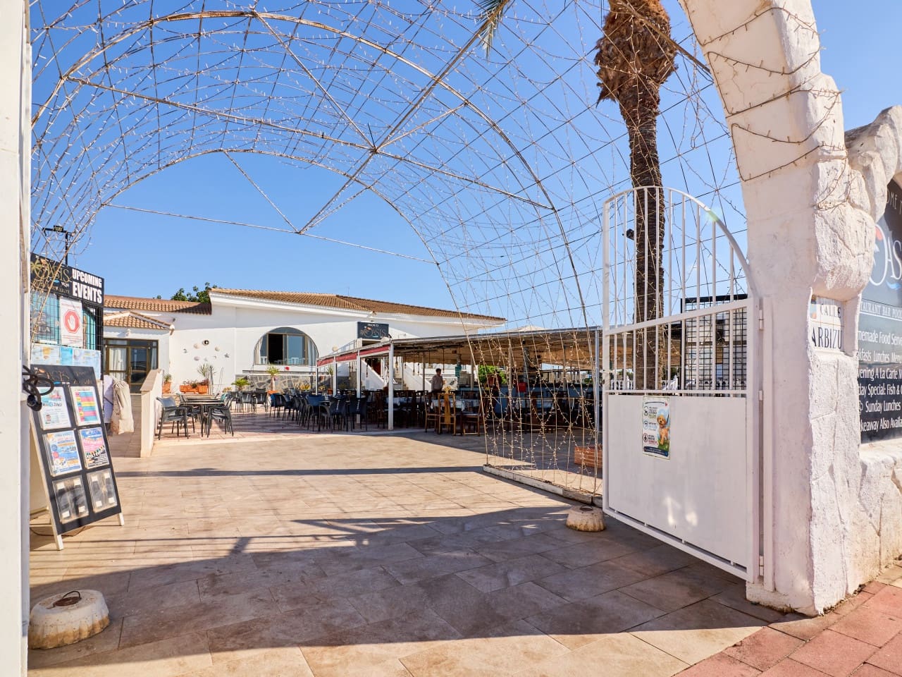 Erhverv til salg i San Luis med swimmingpool - € 1.200.000 (Ref: 10027558)