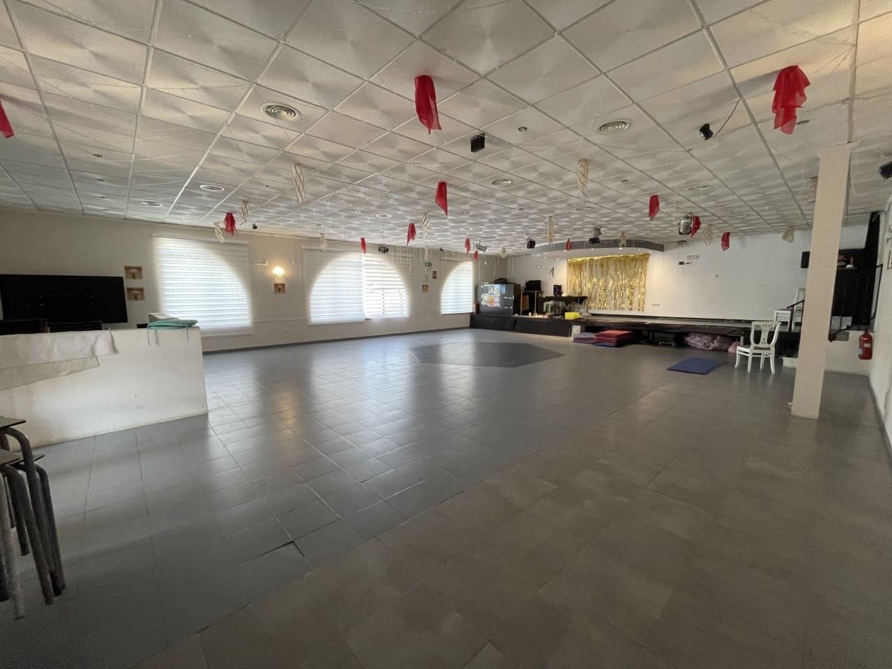 Erhverv til salg i San Luis med swimmingpool - € 1.200.000 (Ref: 10027558)