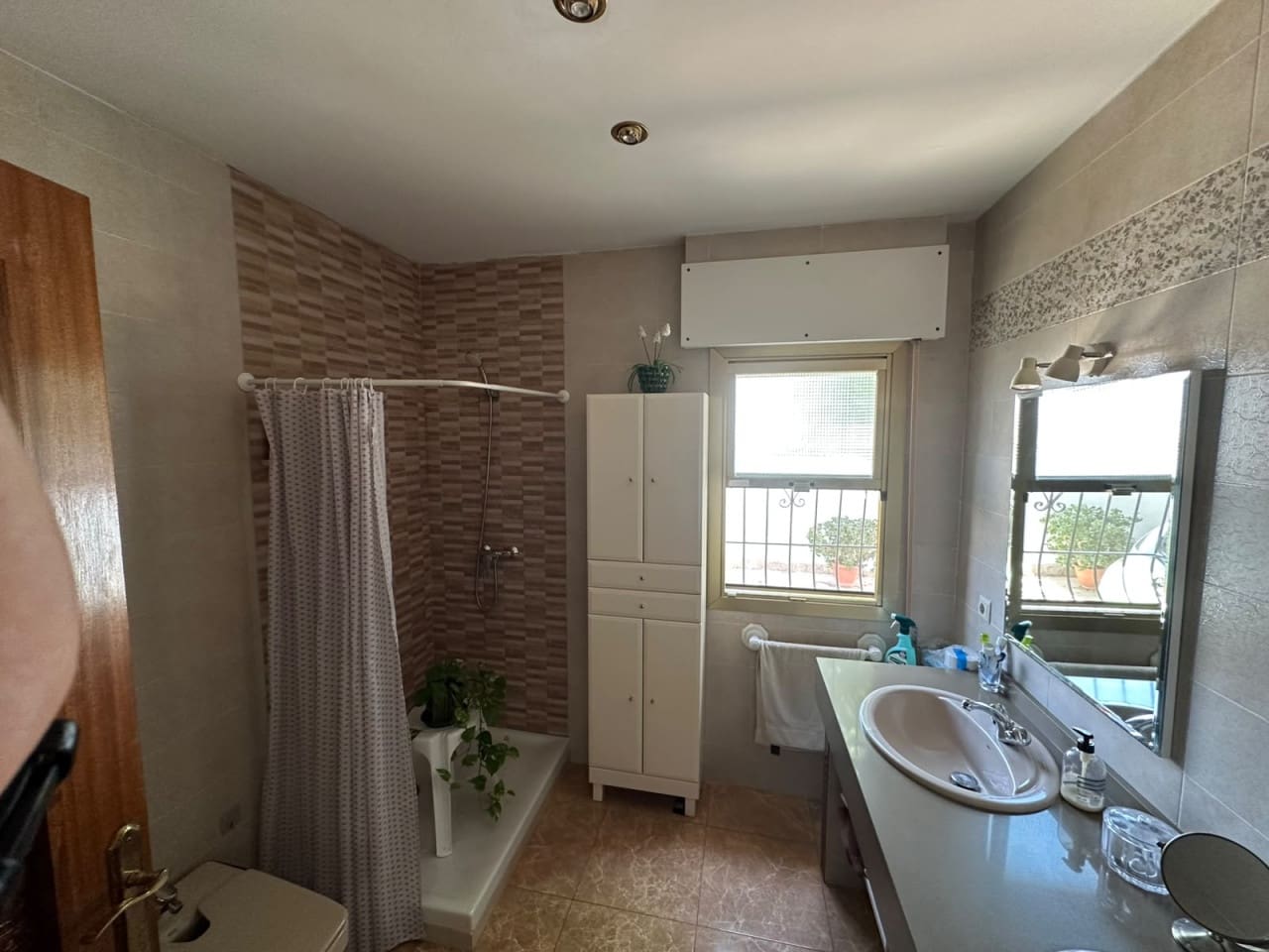 3 sypialnia Willa na sprzedaż w Muchamiel / Mutxamel z basenem - 635 000 € (Ref: 10027669)