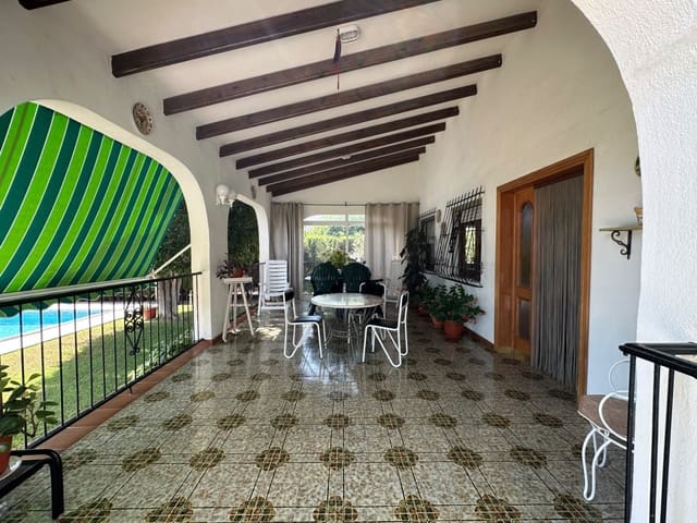 3 sypialnia Willa na sprzedaż w Muchamiel / Mutxamel z basenem - 635 000 € (Ref: 10027669)