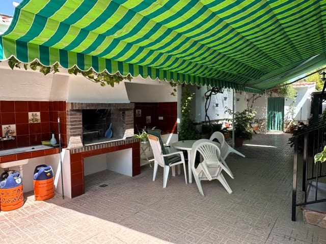 3 sypialnia Willa na sprzedaż w Muchamiel / Mutxamel z basenem - 635 000 € (Ref: 10027669)