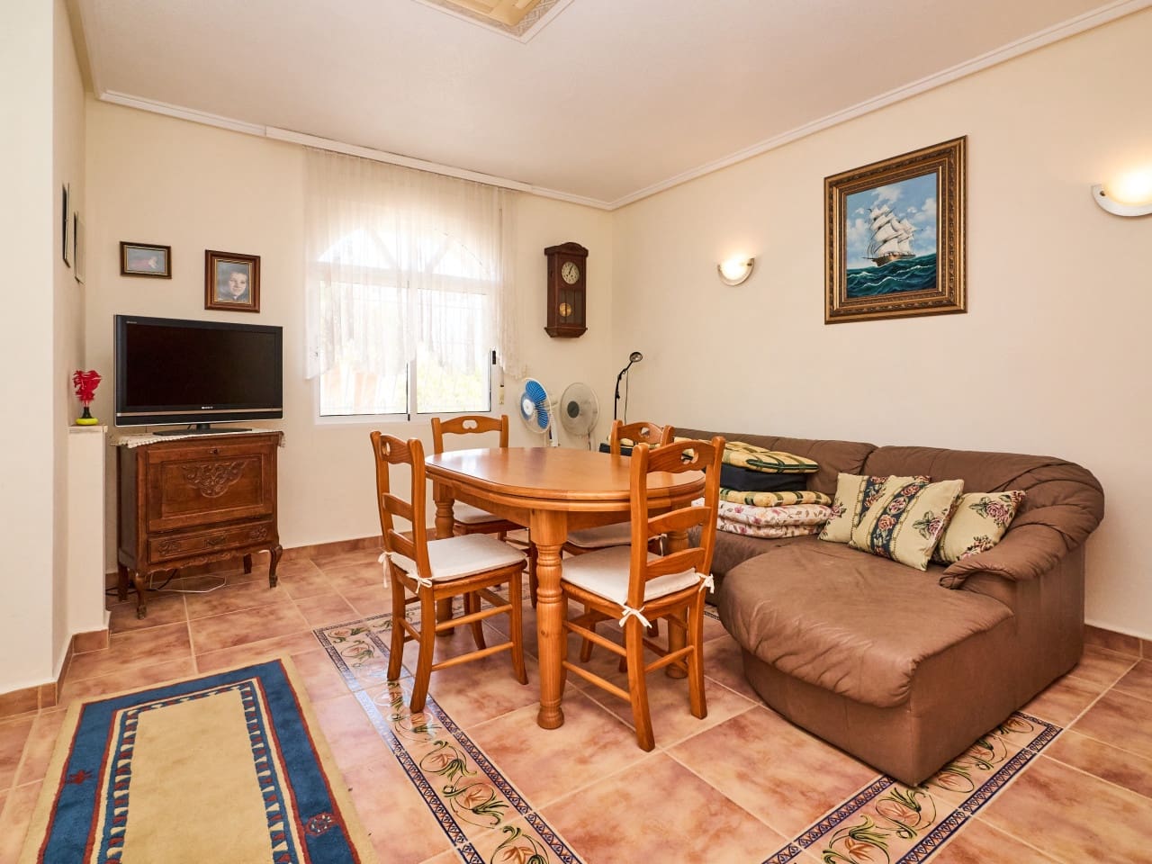 3 camera da letto Villa in vendita in Torrevieja con piscina garage - 450.000 € (Rif: 10027670)