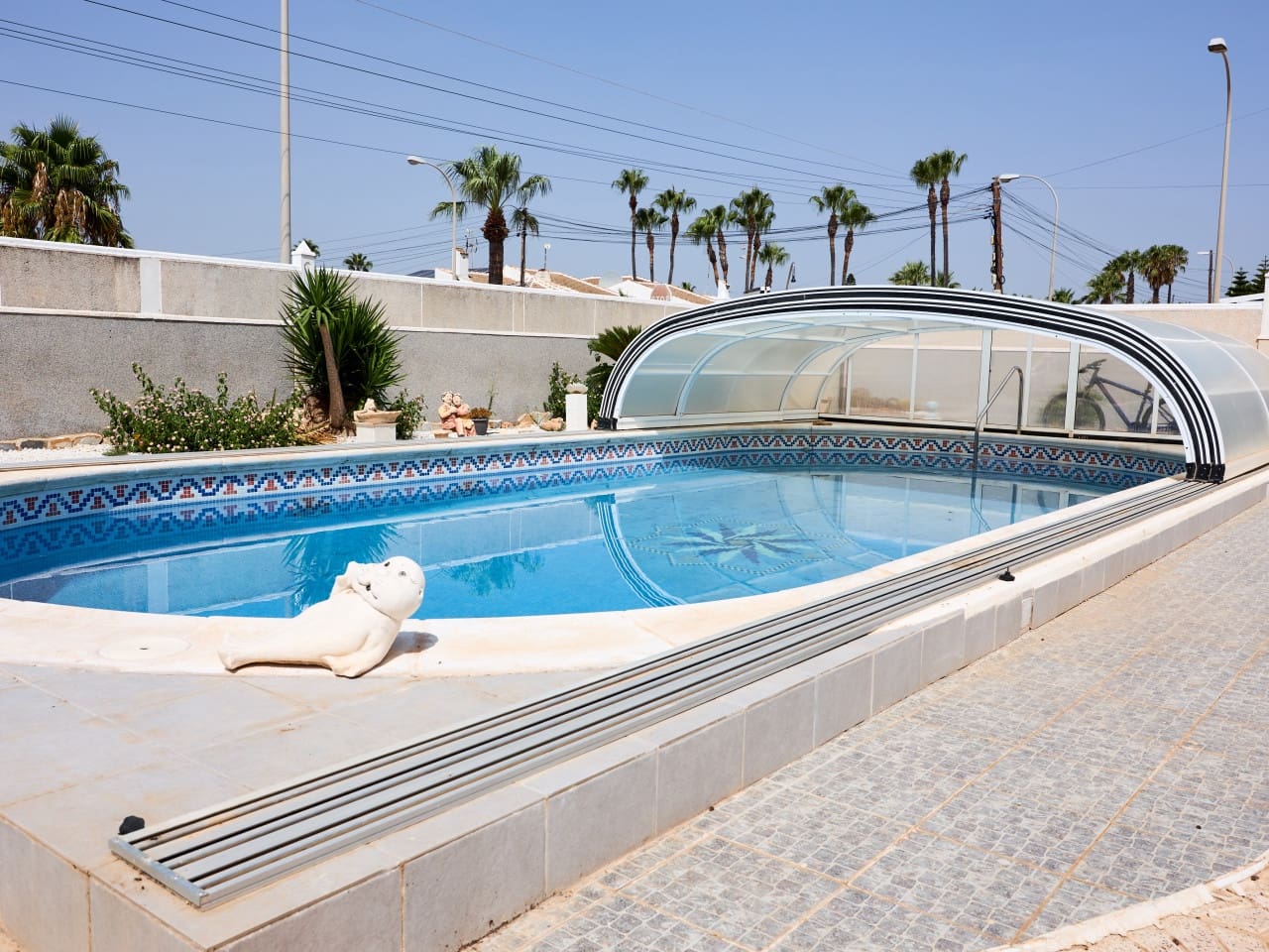 3 camera da letto Villa in vendita in Torrevieja con piscina garage - 450.000 € (Rif: 10027670)