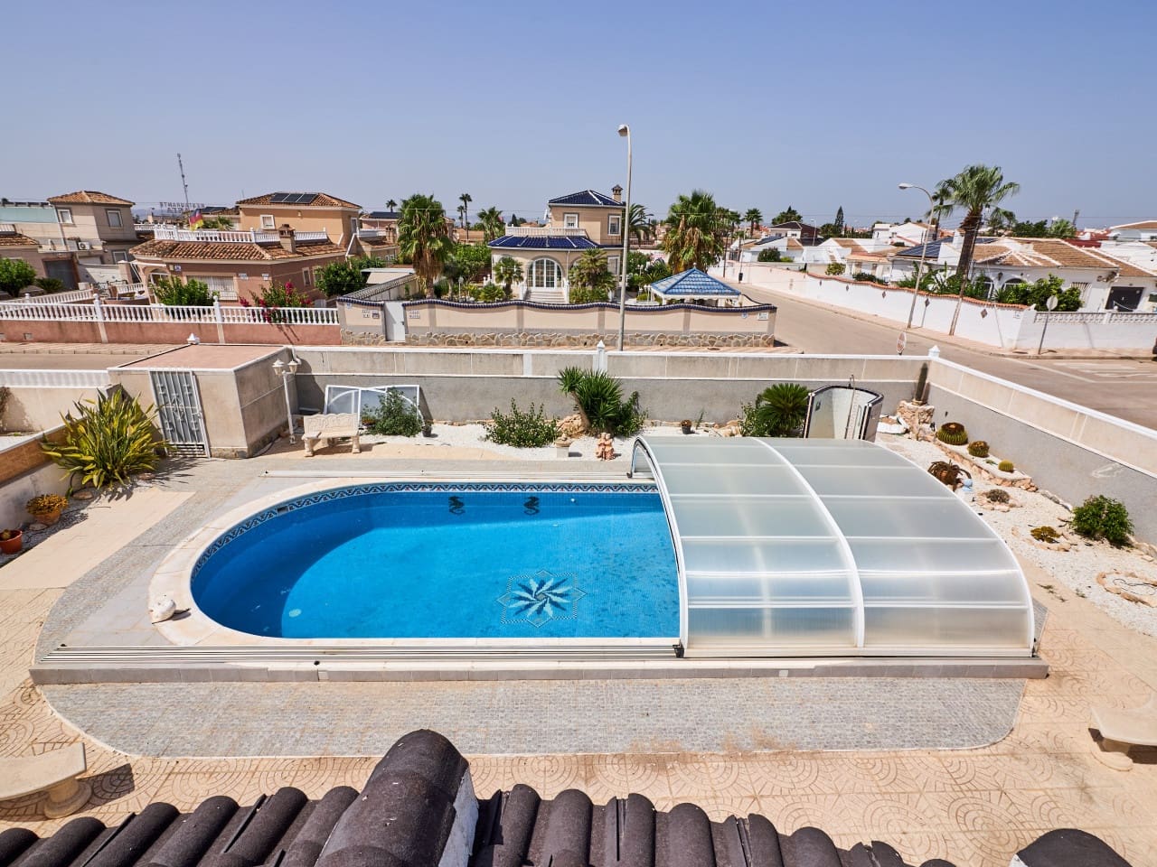 3 camera da letto Villa in vendita in Torrevieja con piscina garage - 450.000 € (Rif: 10027670)
