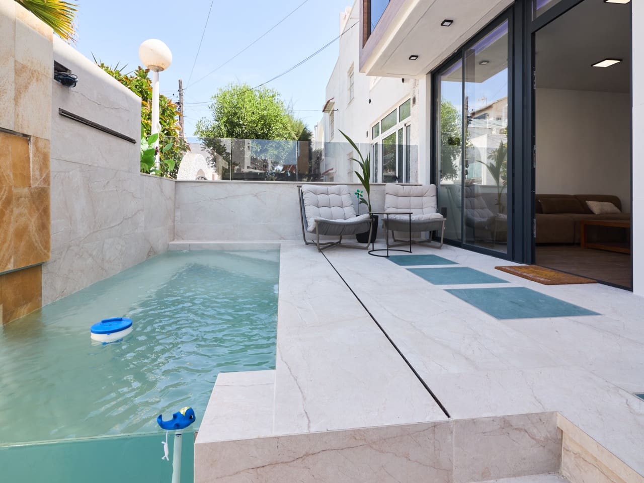 3 soverom Villa til salgs i Torrevieja med svømmebasseng - € 539 000 (Ref: 10029573)