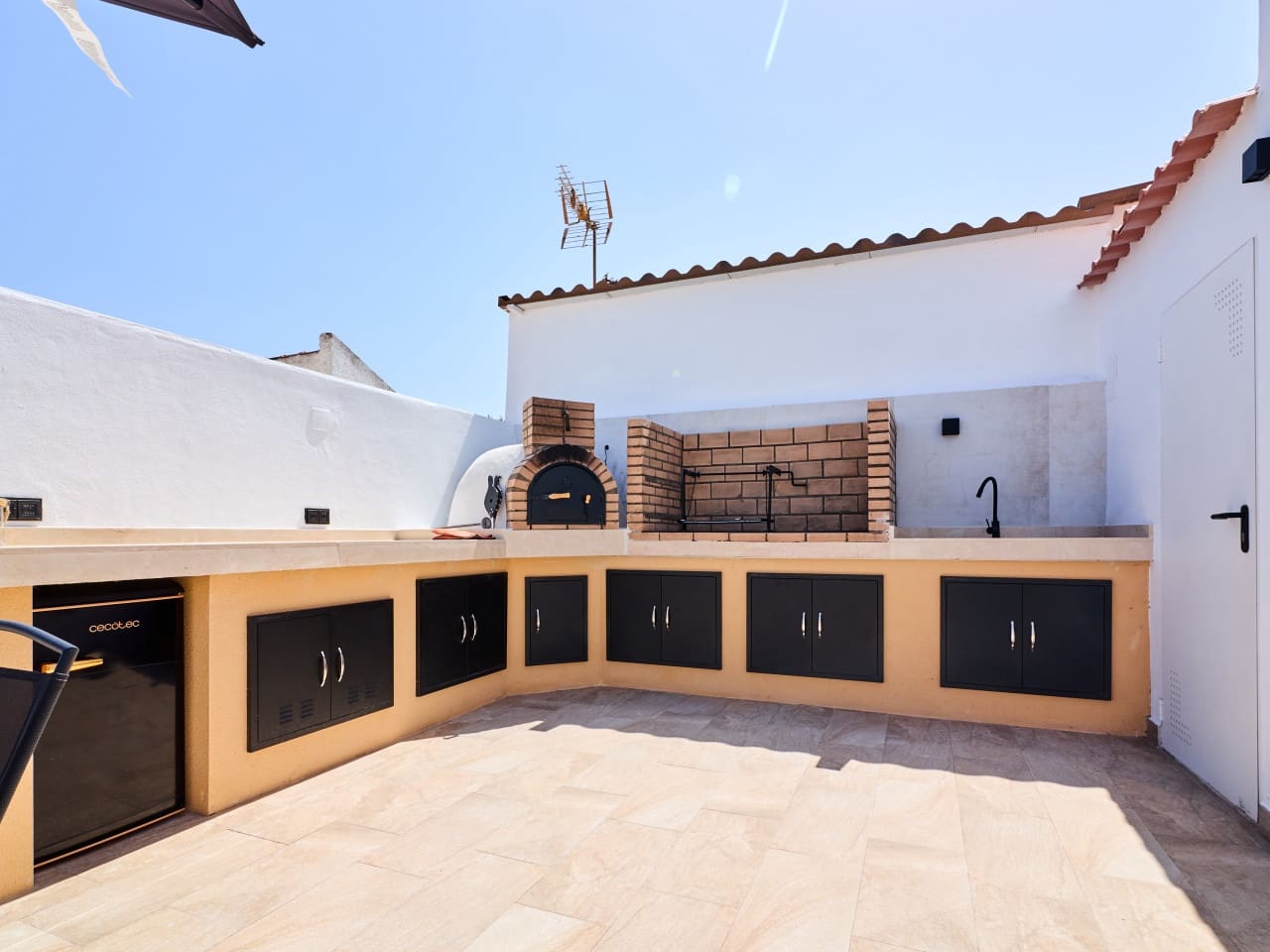 3 soverom Villa til salgs i Torrevieja med svømmebasseng - € 539 000 (Ref: 10029573)