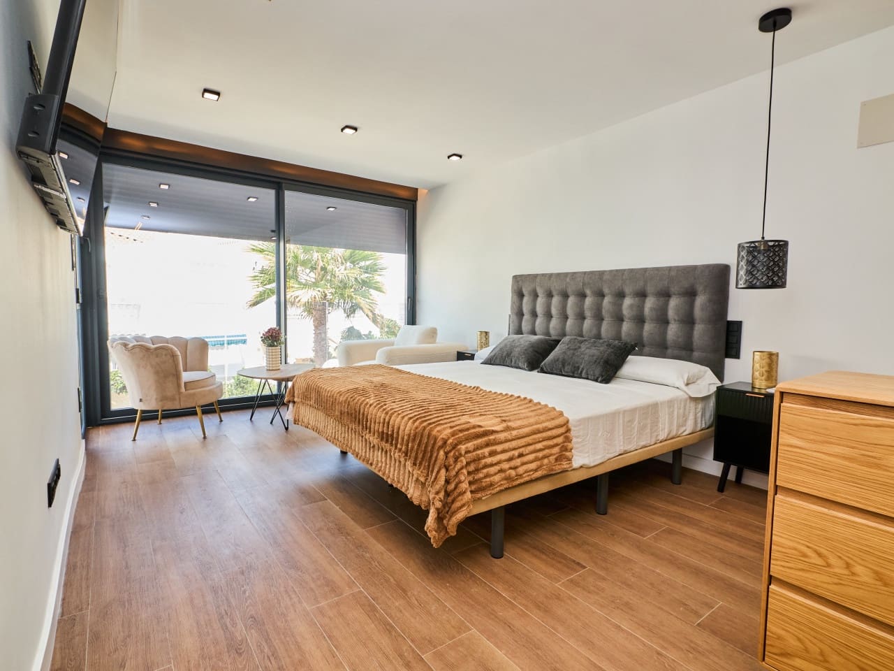 3 soverom Villa til salgs i Torrevieja med svømmebasseng - € 539 000 (Ref: 10029573)