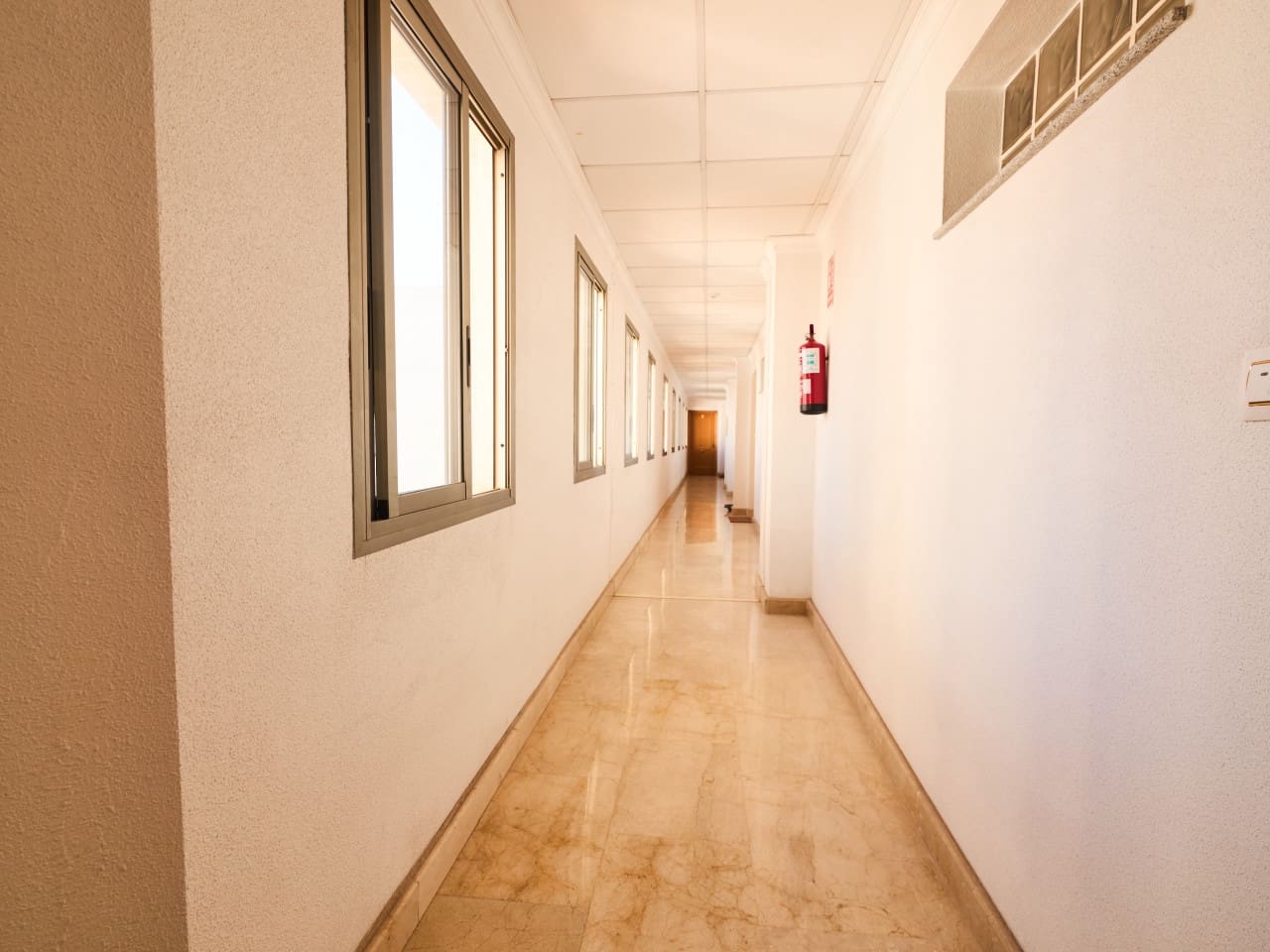 3 soveværelse Lejlighed til salg i Torrevieja - € 239.900 (Ref: 10030987)