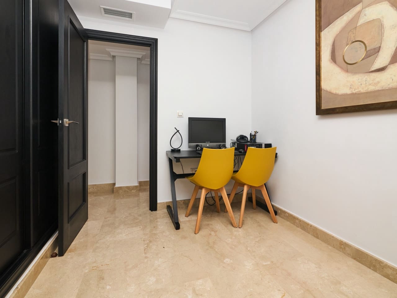 3 soveværelse Lejlighed til salg i Torrevieja - € 239.900 (Ref: 10030987)