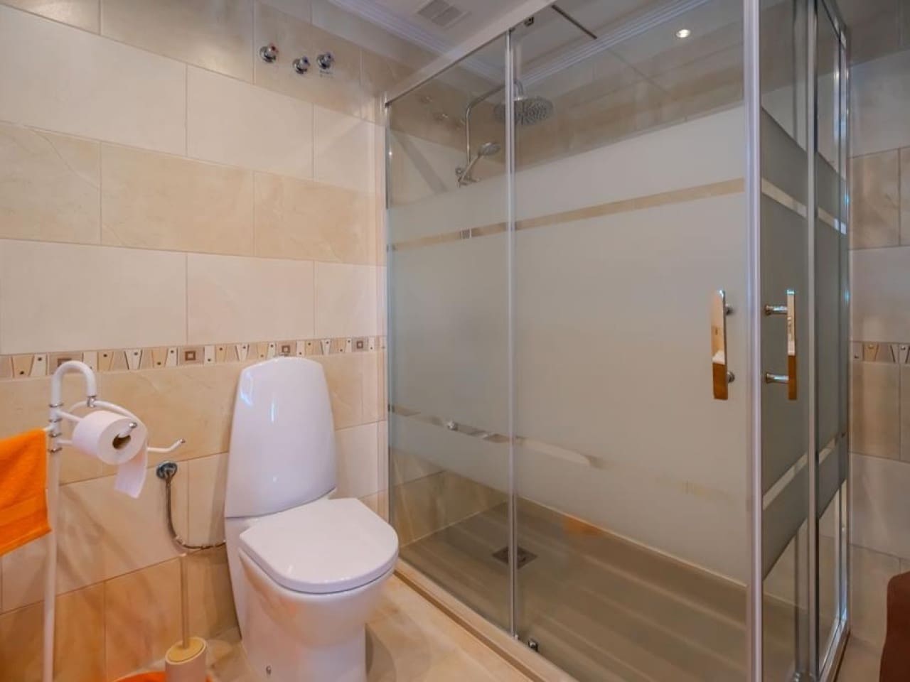3 chambre Appartement à vendre à Villamartin avec piscine - 375 000 € (Ref: 10032391)