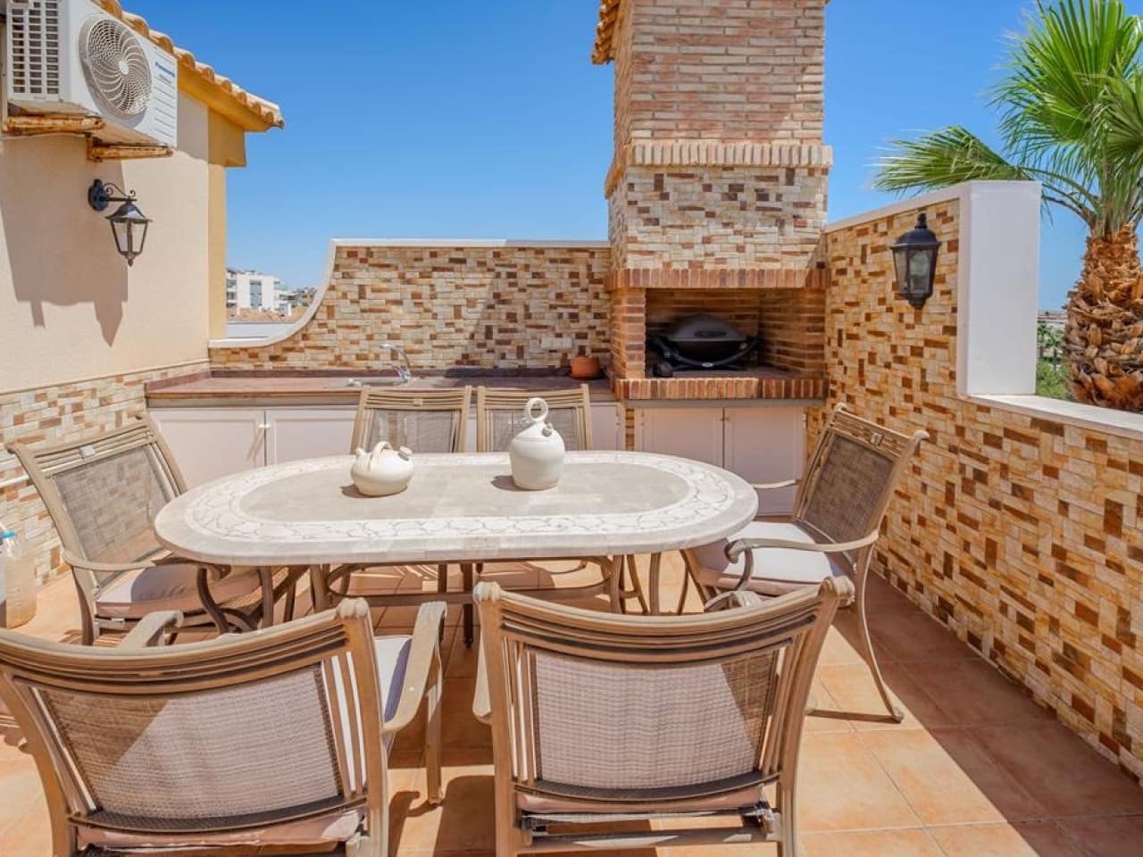 3 chambre Appartement à vendre à Villamartin avec piscine - 375 000 € (Ref: 10032391)