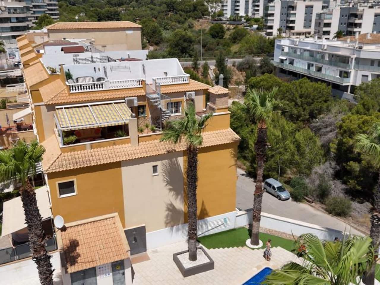 3 chambre Appartement à vendre à Villamartin avec piscine - 375 000 € (Ref: 10032391)
