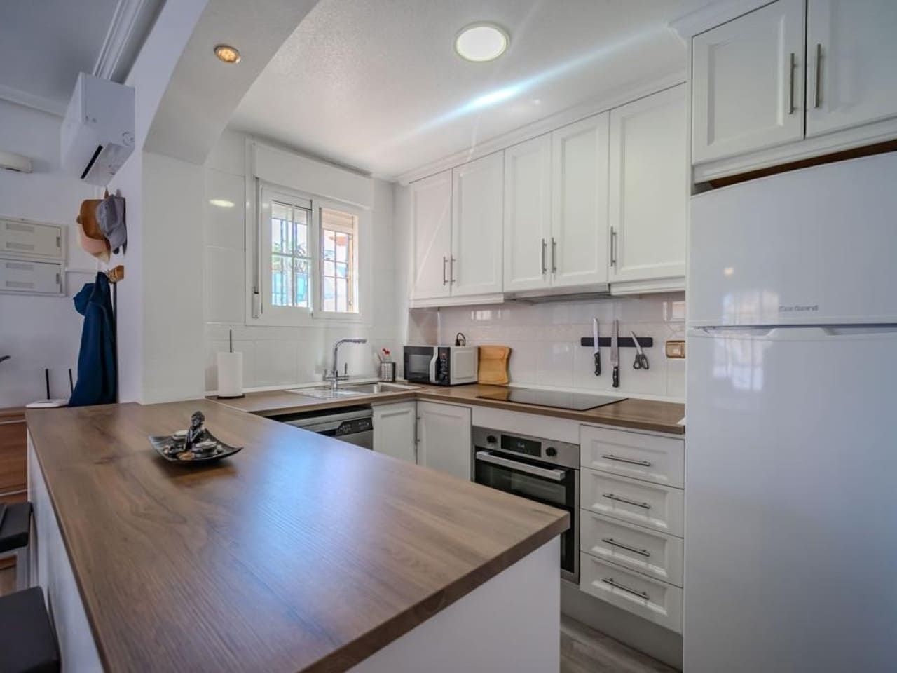 3 sypialnia Willa na sprzedaż w Orihuela Costa z basenem - 310 000 € (Ref: 10032392)