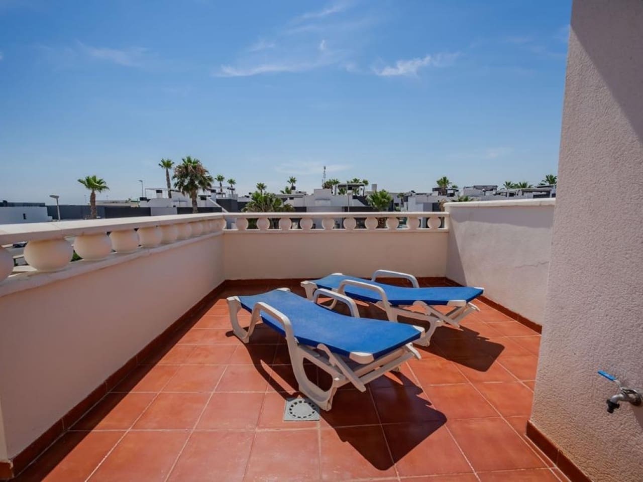 3 sypialnia Willa na sprzedaż w Orihuela Costa z basenem - 310 000 € (Ref: 10032392)