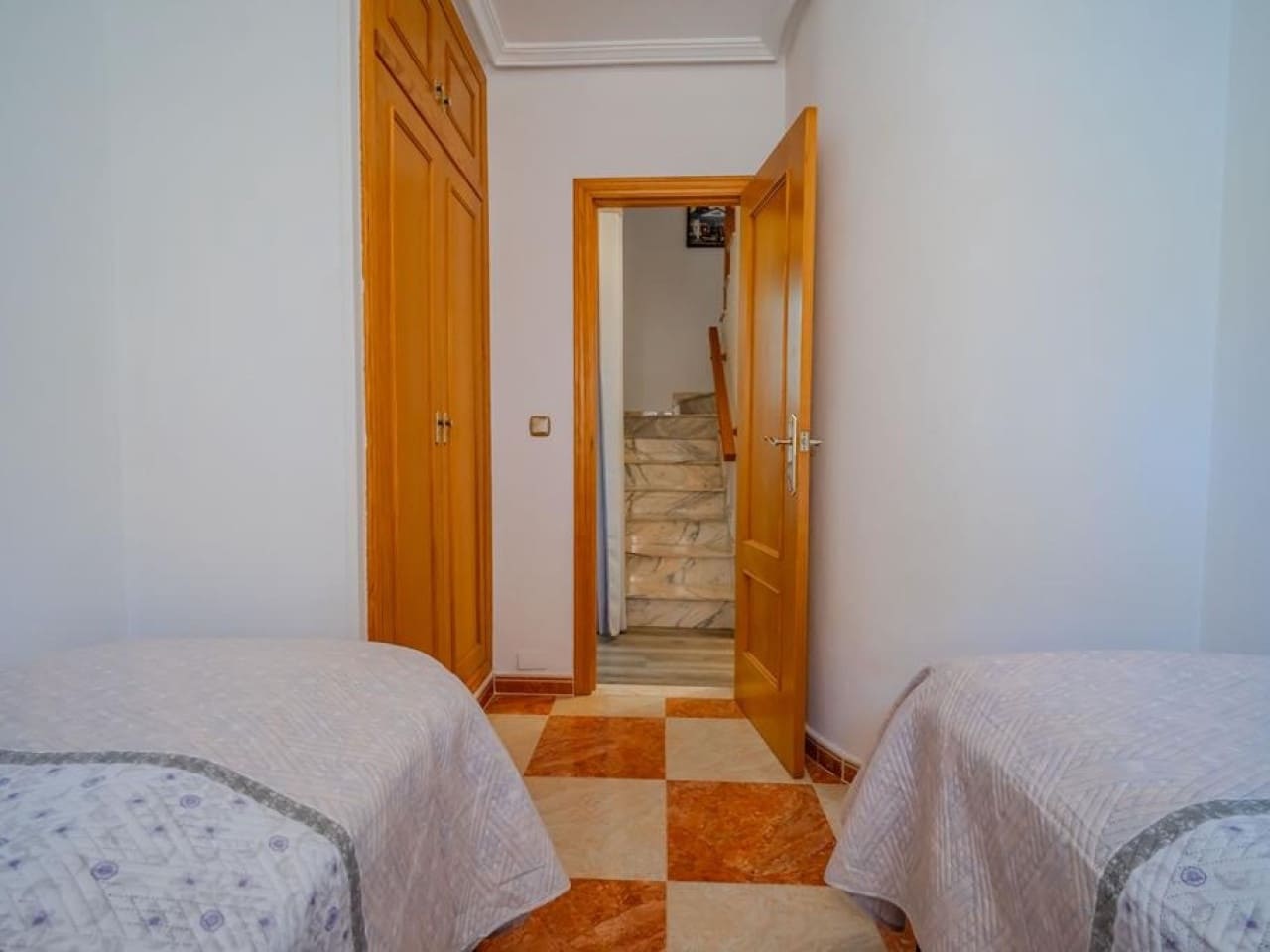 3 sypialnia Willa na sprzedaż w Orihuela Costa z basenem - 310 000 € (Ref: 10032392)