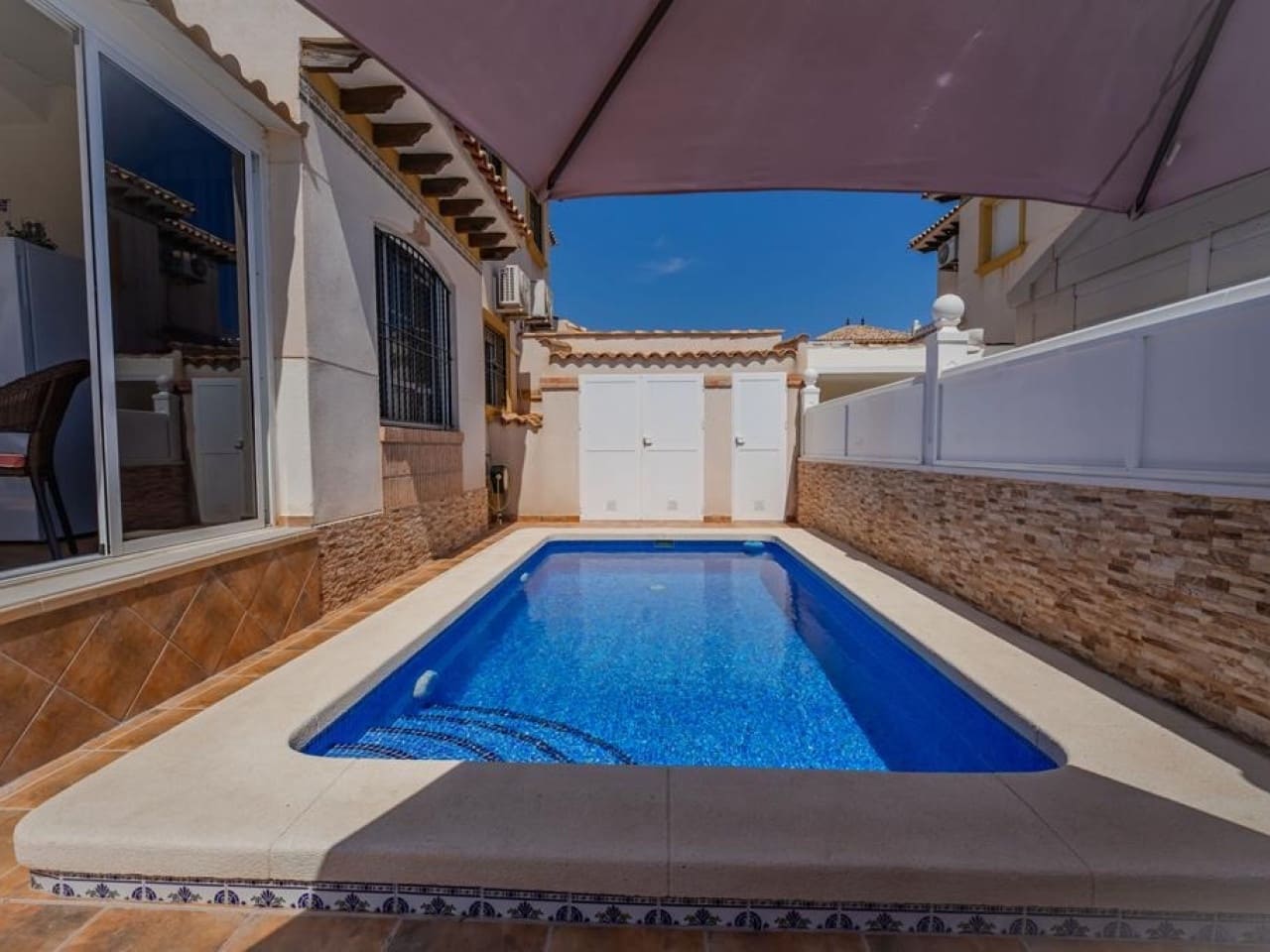3 sypialnia Willa na sprzedaż w Orihuela Costa z basenem - 310 000 € (Ref: 10032392)