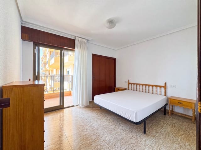 3 chambre Appartement à vendre à Los Europeos, Torrevieja avec piscine garage - 395 000 € (Ref: 10034226)