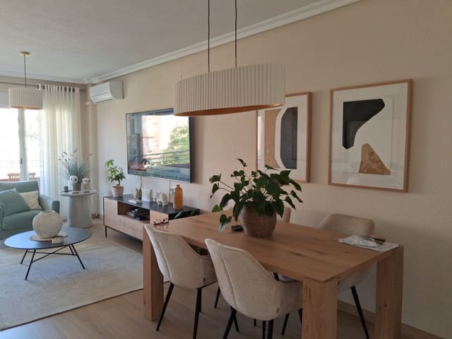 4 sypialnia Apartament na sprzedaż w Arenales del Sol, Elche / Elx z basenem garażem - 389 000 € (Ref: 10035796)