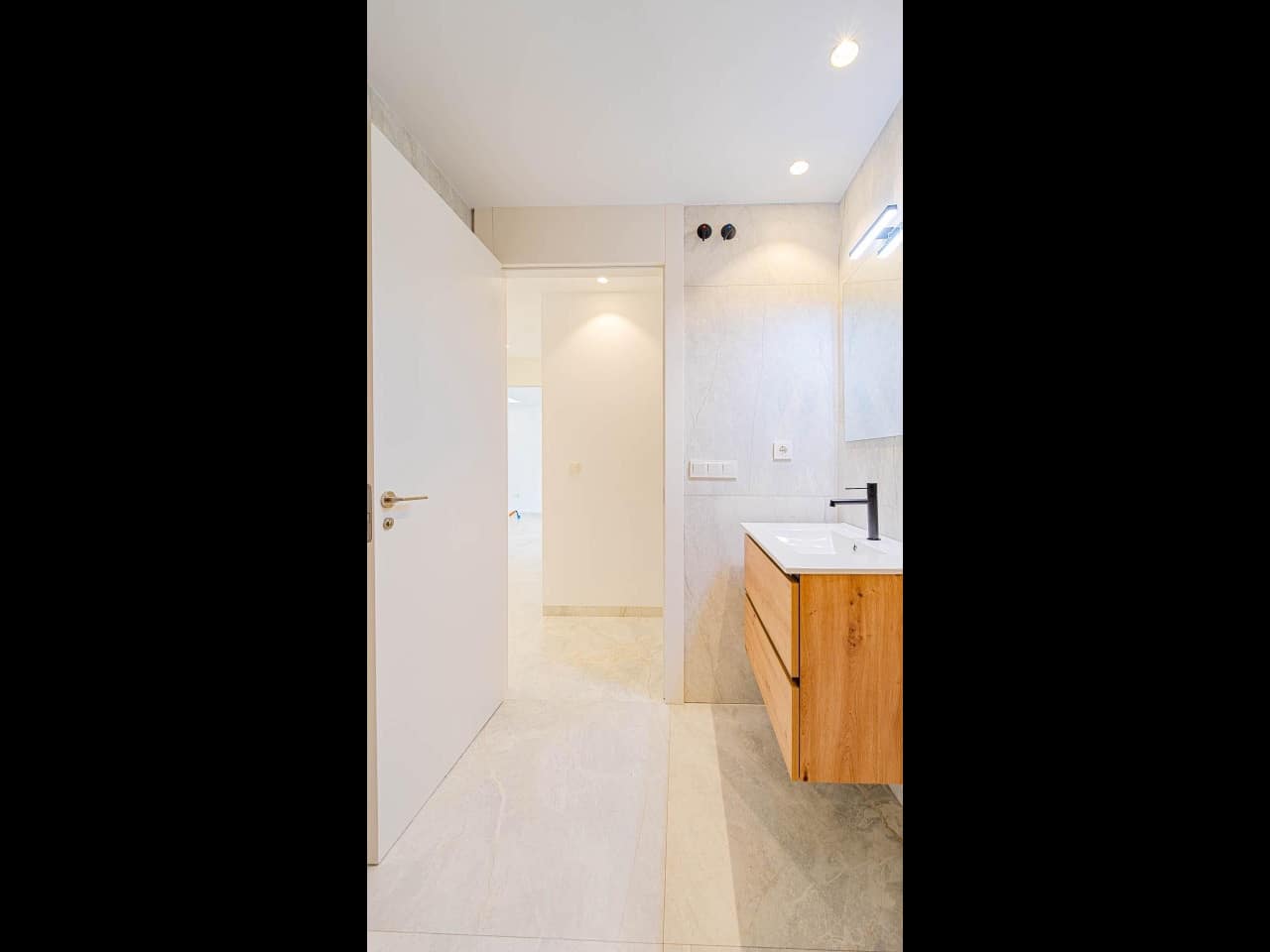 3 quarto Apartamento para venda em Torrevieja com garagem - 595 000 € (Ref: 10041994)